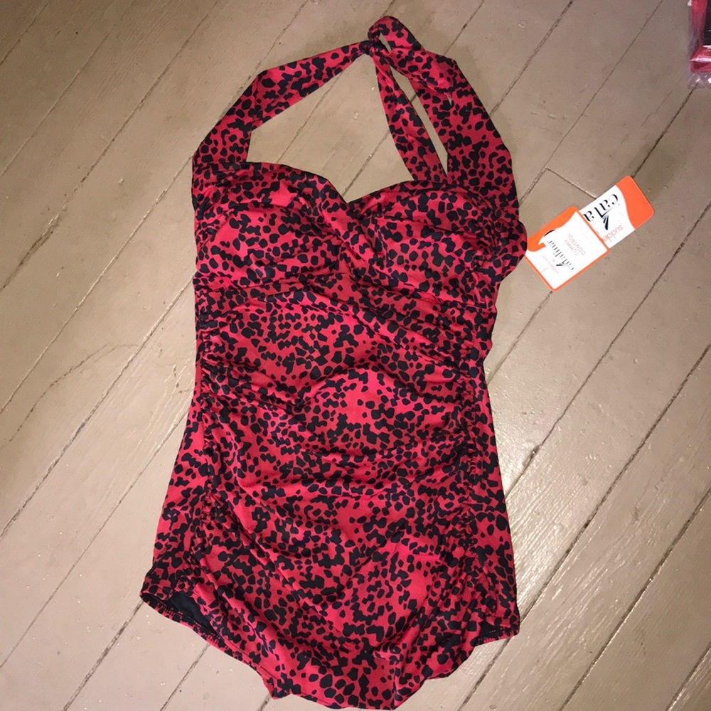 NWT Suddenly Slim Catalina bathing suit medium